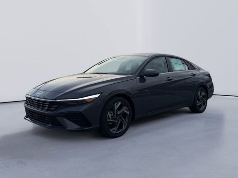 New 2026 Hyundai Elantra Limited w/ Cargo Package FWD image 7