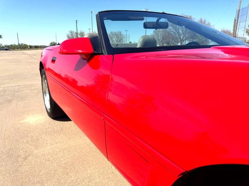 Used 1995 Chevrolet Corvette Convertible image 35
