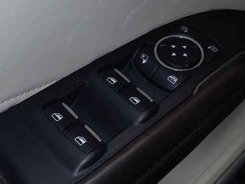 Used 2015 Lincoln MKC AWD w/ Equipment Group 102A Reserve image 27