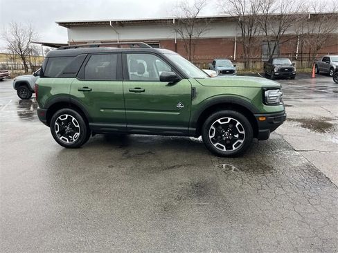 Used 2024 Ford Bronco Sport Outer Banks w/ Tech Package image 2