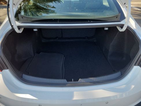 Used 2024 Chevrolet Malibu LT image 22