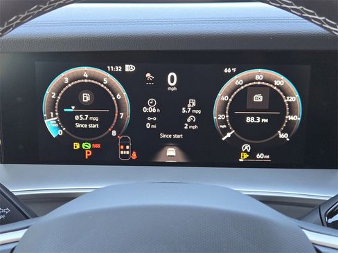 New 2026 Volkswagen Tiguan SE image 12