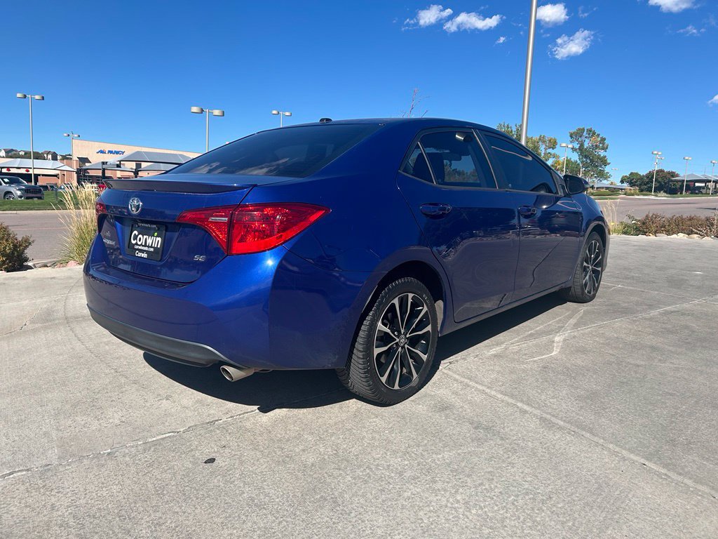 Used 2017 Toyota Corolla SE w/ SE Premium Package FWD image 8