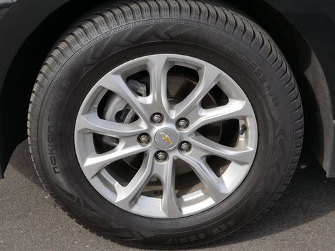 Used 2020 Chevrolet Equinox LS w/ LS Convenience Package image 15