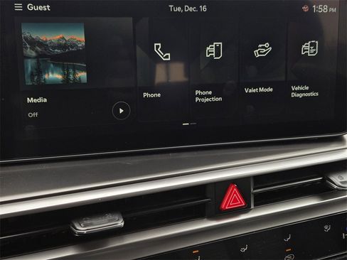 New 2026 Kia Sorento LX image 12