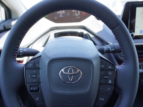 New 2026 Toyota Prius Plug-In Hybrid FWD image 24