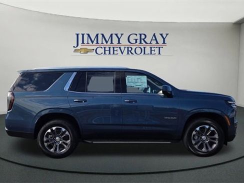 New 2026 Chevrolet Tahoe LT image 2