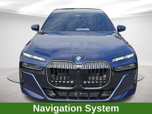 Used 2026 BMW 760i xDrive w/ Executive Package AWD/4WD image 2
