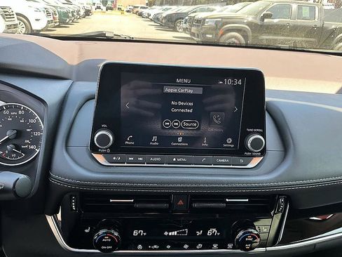 Certified 2023 Nissan Rogue SL image 16