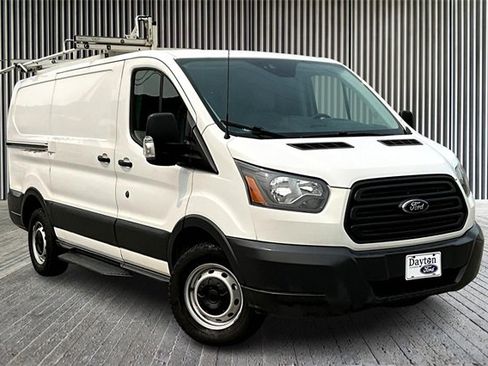 Used 2018 Ford Transit 250 130 Low Roof image 11