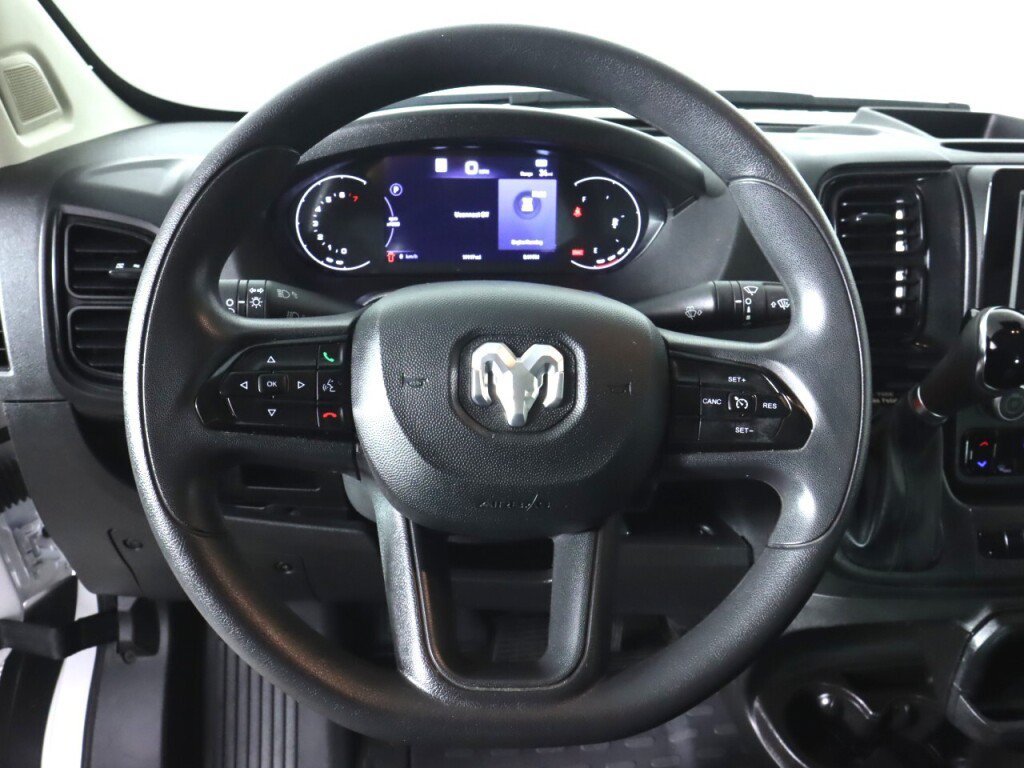 Used 2023 RAM ProMaster 2500 FWD image 12