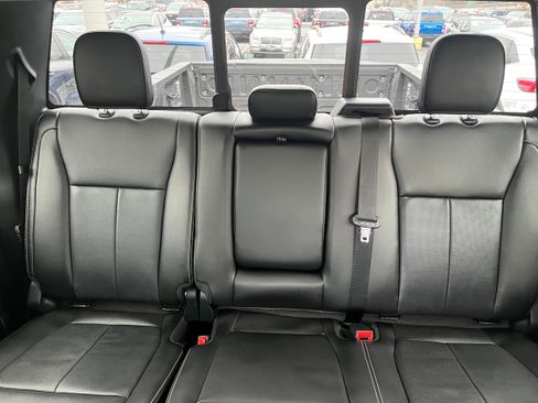 Certified 2020 Ford F350 Lariat w/ Chrome Package image 12