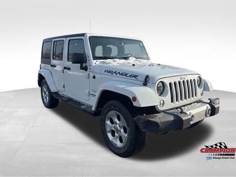 Used 2015 Jeep Wrangler Unlimited Sahara w/ Dual Top Group image 8
