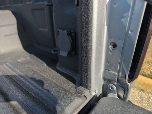 Used 2023 GMC Sierra 1500 Denali w/ Denali Reserve Package image 5