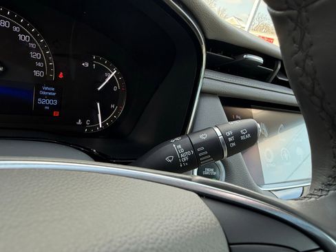 Used 2019 Cadillac XT5 Luxury image 53