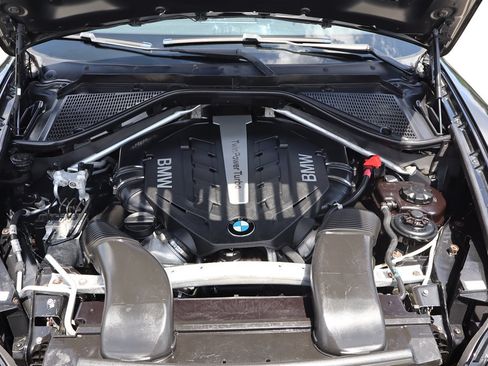 Used 2012 BMW X5 xDrive50i AWD/4WD image 35