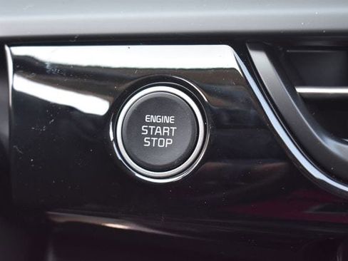 New 2026 Kia Seltos S FWD image 24