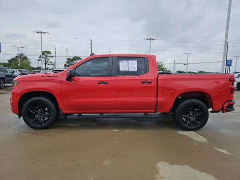 Used 2026 Chevrolet Silverado 1500 Custom w/ LPO, Dark Essentials Package RWD image 5