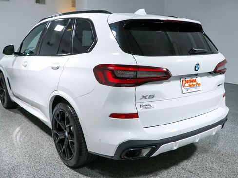 Used 2023 BMW X5 xDrive40i w/ M Sport Package AWD/4WD image 9