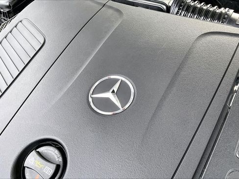 New 2026 Mercedes-Benz C 300 Sedan image 18