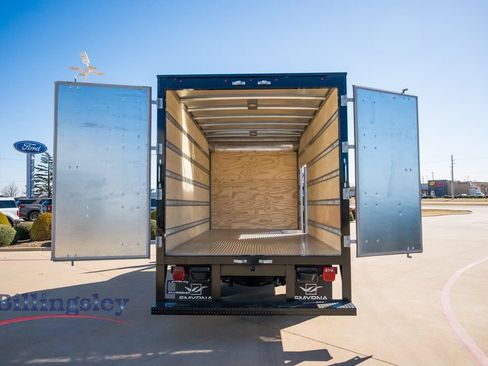 New 2026 Ford Transit 350 RWD image 15
