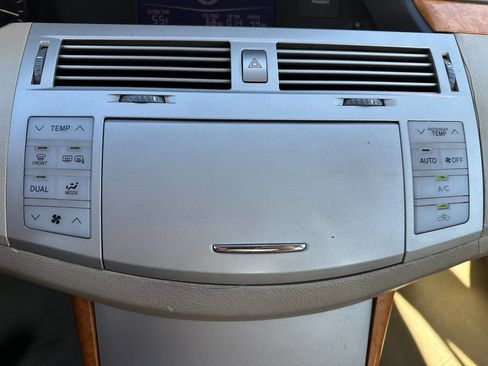 Used 2006 Toyota Avalon Limited image 52