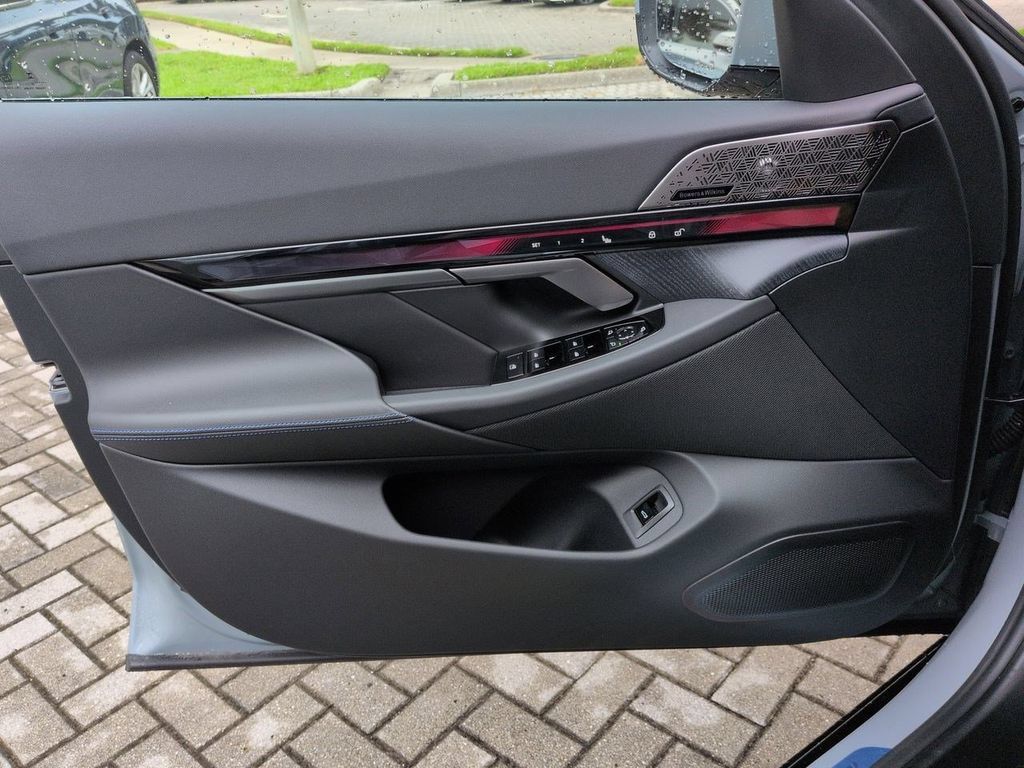 New 2027 BMW 530i w/ M Sport Package RWD image 31