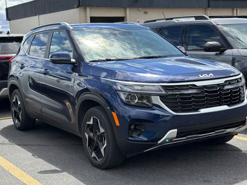 Used 2025 Kia Seltos EX w/ EX Sunroof Package AWD/4WD image 2