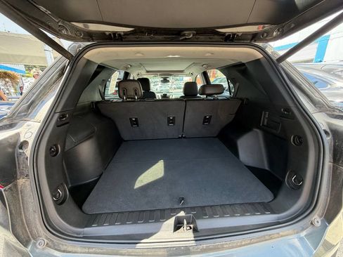 Used 2019 Chevrolet Equinox Premier AWD/4WD image 11
