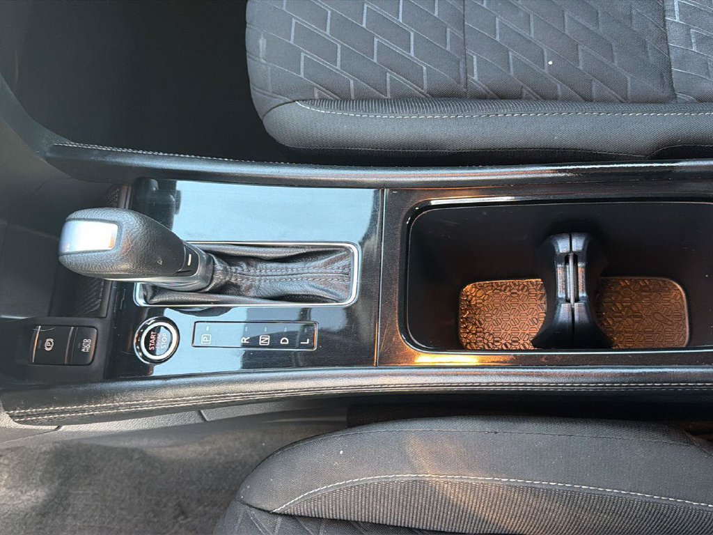 Used 2021 Nissan Kicks SV FWD image 22
