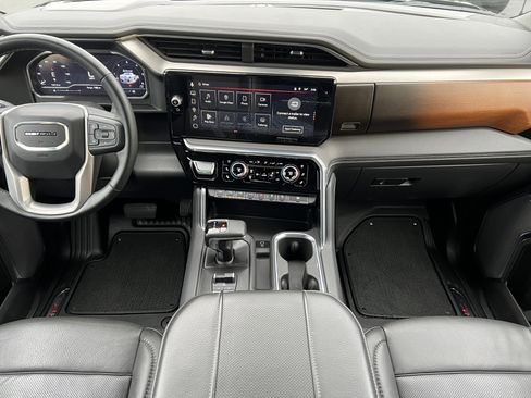 Used 2024 GMC Sierra 1500 Denali w/ Denali Reserve Package image 32