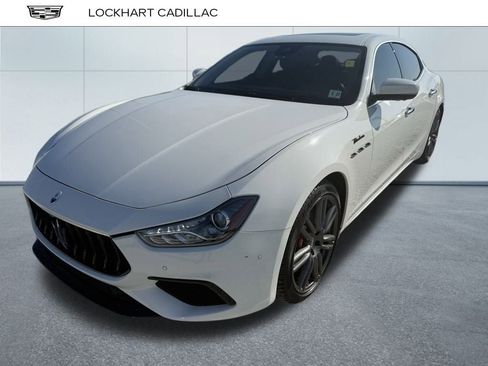 Used 2022 Maserati Ghibli Modena Q4 image 6