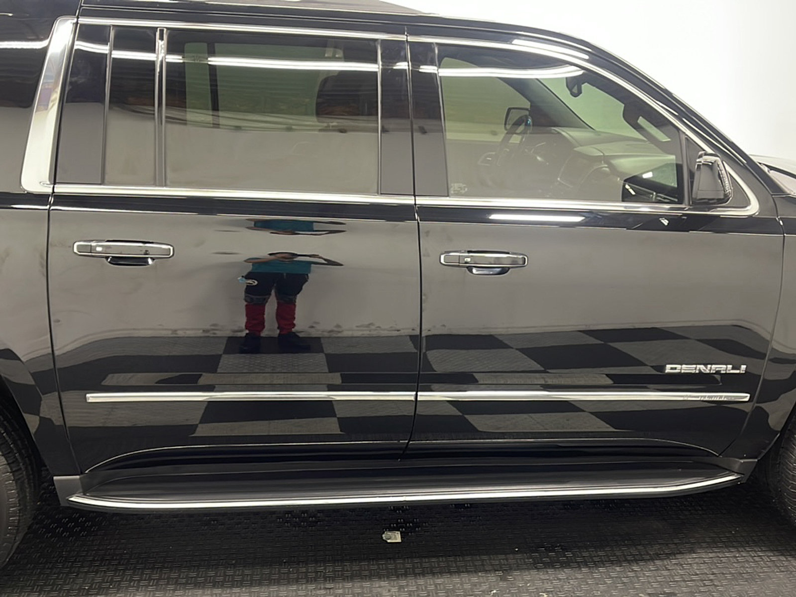 Used 2019 GMC Yukon XL Denali AWD/4WD image 21
