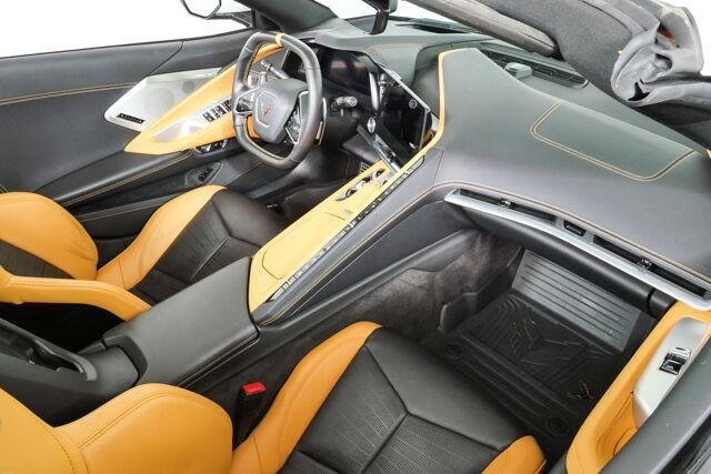 Used 2022 Chevrolet Corvette Stingray Preferred Conv w/ Z51 Performance Package RWD image 28