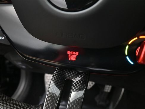 Used 2024 Ferrari Roma Spider image 25