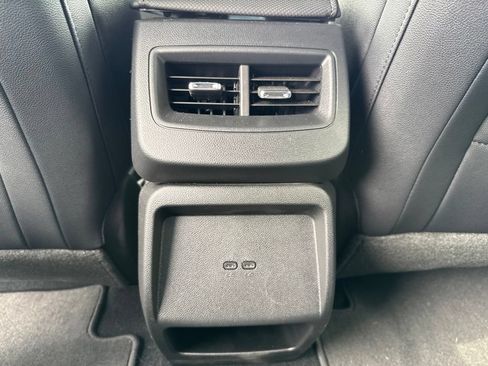 Used 2026 Chevrolet Equinox EV LT AWD/4WD image 21