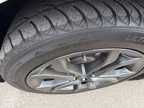 Used 2018 Ford Fusion SE w/ Equipment Group 201A FWD image 5