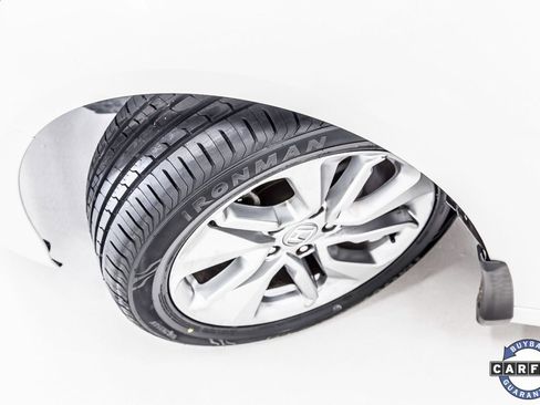 Used 2019 Honda Accord LX image 13