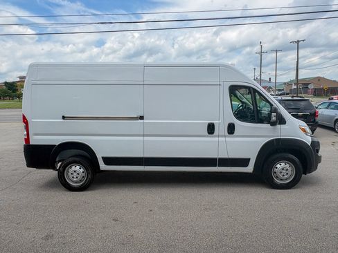 Used 2023 RAM ProMaster 2500 FWD image 19
