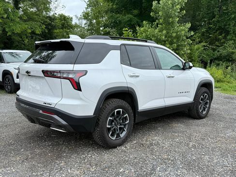 New 2025 Chevrolet Equinox ACTIV w/ Safety and Technology Package image 9