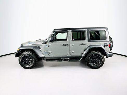 Used 2023 Jeep Wrangler Unlimited w/ Cold Weather Group AWD/4WD image 4