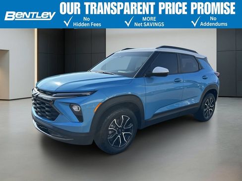 Used 2025 Chevrolet TrailBlazer ACTIV w/ Convenience Package FWD image 1