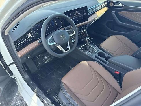 New 2026 Volkswagen Jetta SEL image 5