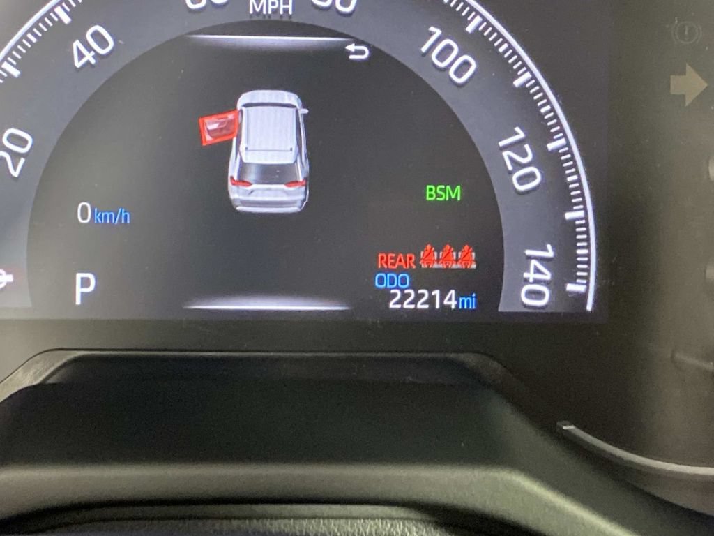 Used 2024 Toyota RAV4 LE AWD/4WD image 19