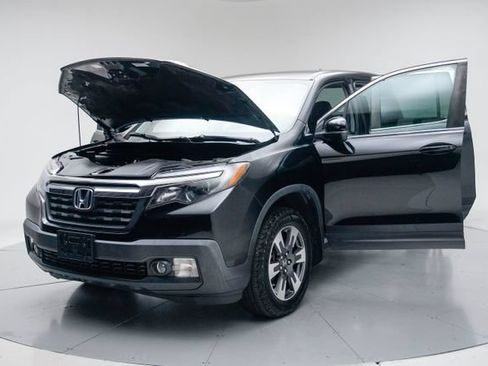 Used 2017 Honda Ridgeline RTL-T image 17