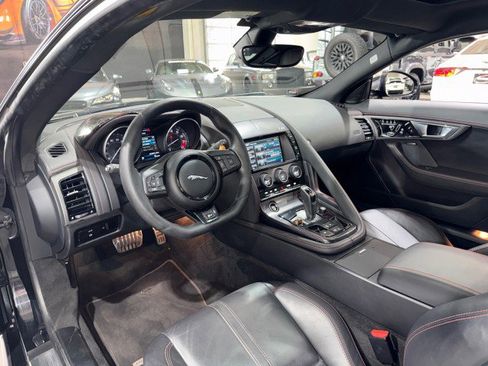 Used 2015 Jaguar F-TYPE R image 49