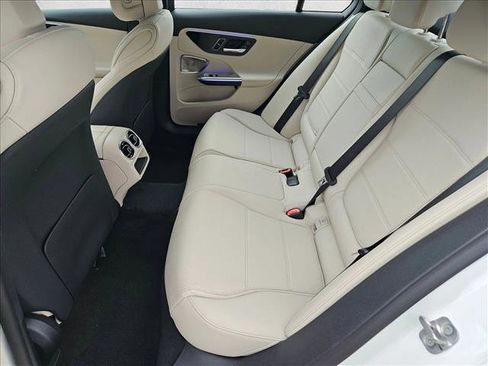 Used 2025 Mercedes-Benz C 300 Sedan image 16