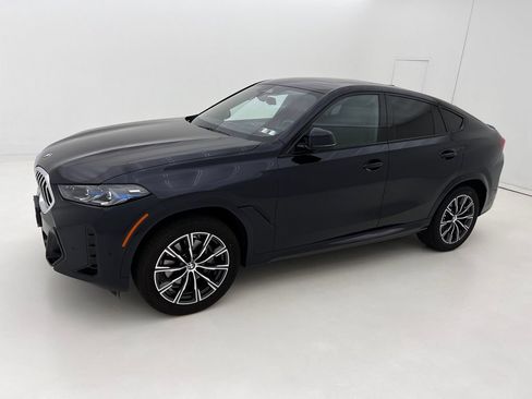 Certified 2024 BMW X6 xDrive40i w/ Premium Package AWD/4WD image 5