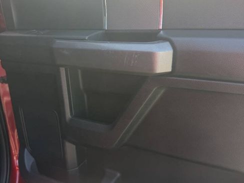 Used 2015 Ford F150 XLT w/ Equipment Group 302A Luxury AWD/4WD image 19
