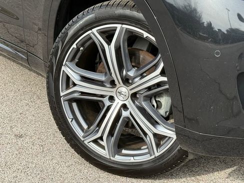 Certified 2023 Maserati Levante GT AWD/4WD image 2